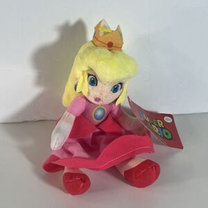 Super Mario Princess peach NWT